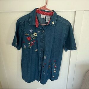 Bobbie Brooks Vintage Women's Small Embroidered Button-down Denim Shirt.